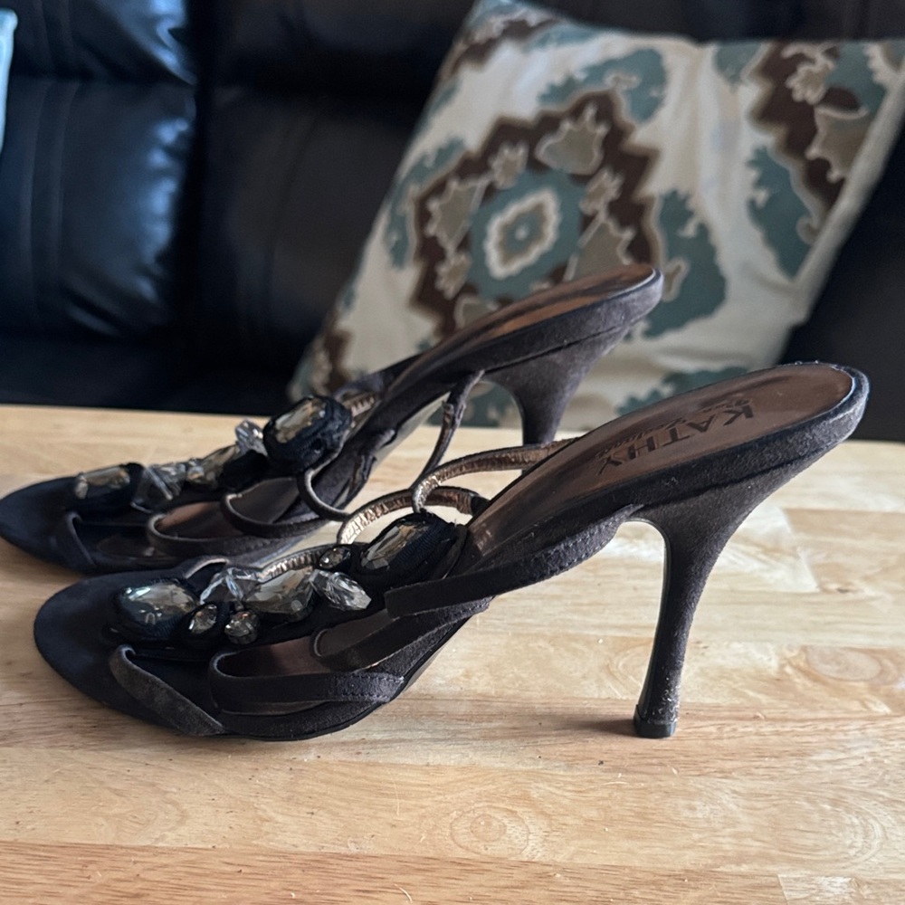 Kathy Van Zeeland Black Strappy Heels with Embellishments - Picture 2 of 3